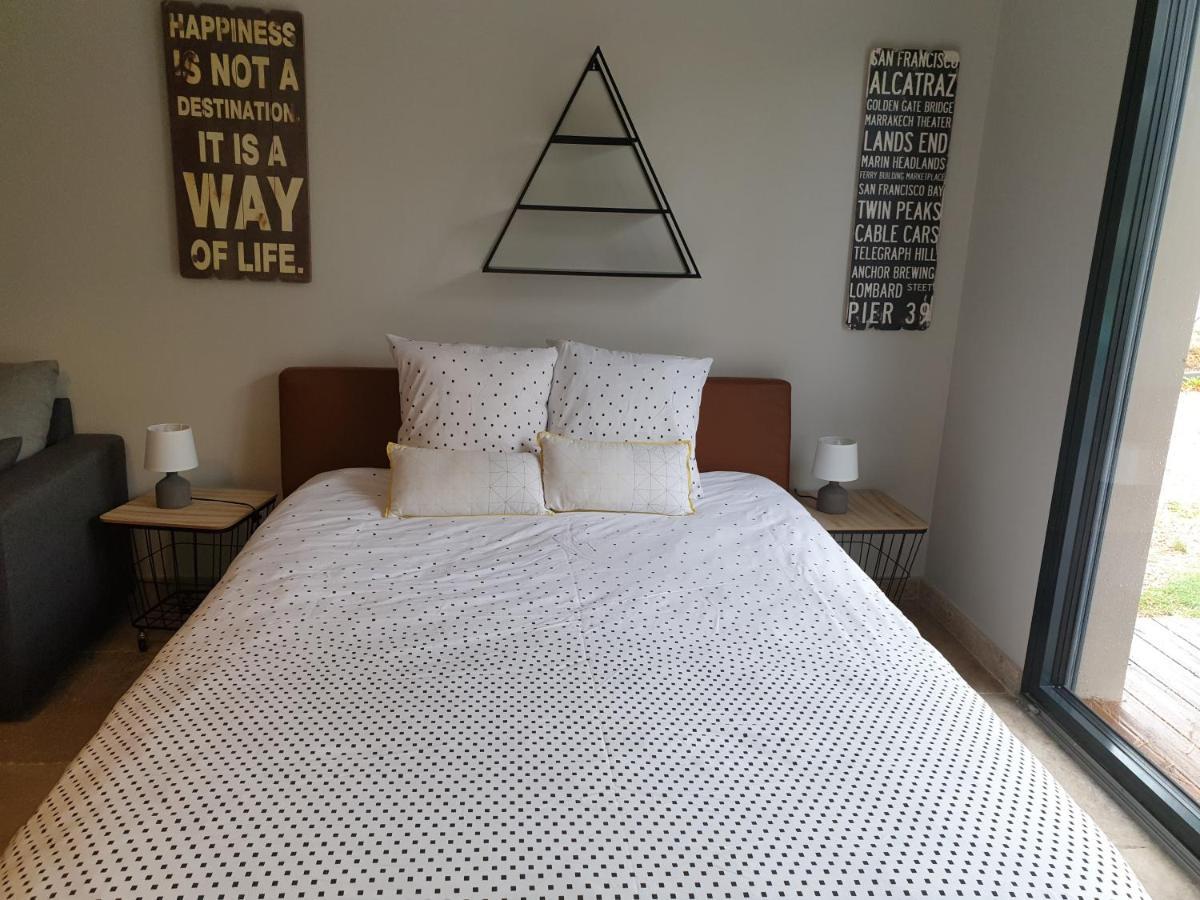 Cosy Wood House Bed & Breakfast Laubressel Exterior foto