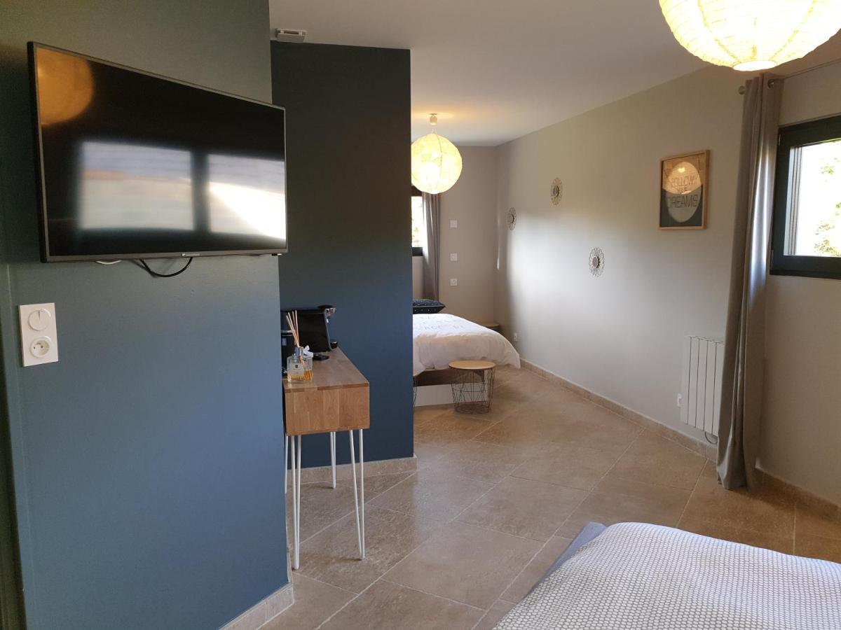 Cosy Wood House Bed & Breakfast Laubressel Exterior foto
